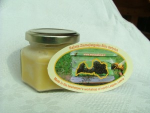 Propolis in Butter